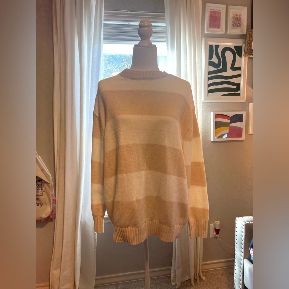 Jessica Simpson Beige Striped Sweater